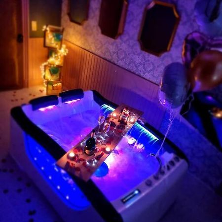 Royal Room Jacuzzi Haut De Gamme Centre Ville 뮐루즈 외부 사진
